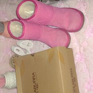 Little girls Uggs